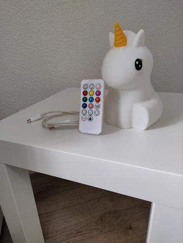 kinderlampje bedlampje eenhoorn RGB kleuren beschikbaar voor biedingen