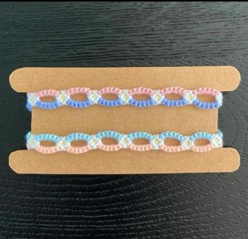 Set van 2 Vriendschapsarmbandjes beschikbaar voor biedingen