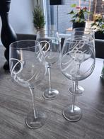 Set van 4 Riviera Maison Wijnglazen, Huis en Inrichting, Ophalen, Glas of Glazen, Overige stijlen, Glas
