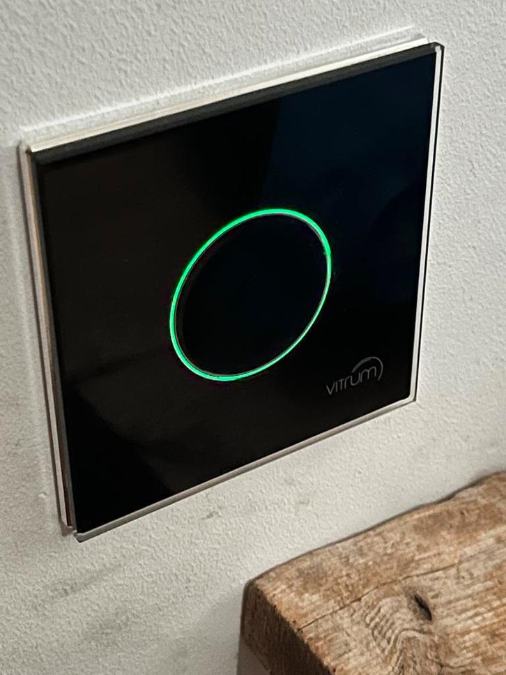 Z wave Vitrum Design draadloze schakelaar - NIEUW, Hobby en Vrije tijd, Elektronica-componenten, Nieuw, Ophalen of Verzenden