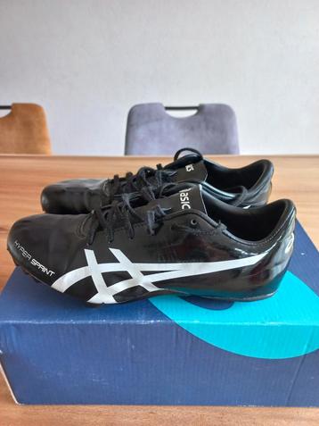 Asics Hypersprint 7. Sprint spikes. beschikbaar voor biedingen