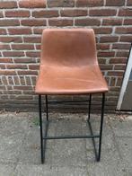 Industriele barkruk met cognac zitting, Huis en Inrichting, Barkrukken, 1 kruk, Ophalen, Zo goed als nieuw