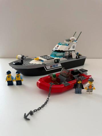 Lego politieboot 60129 beschikbaar voor biedingen