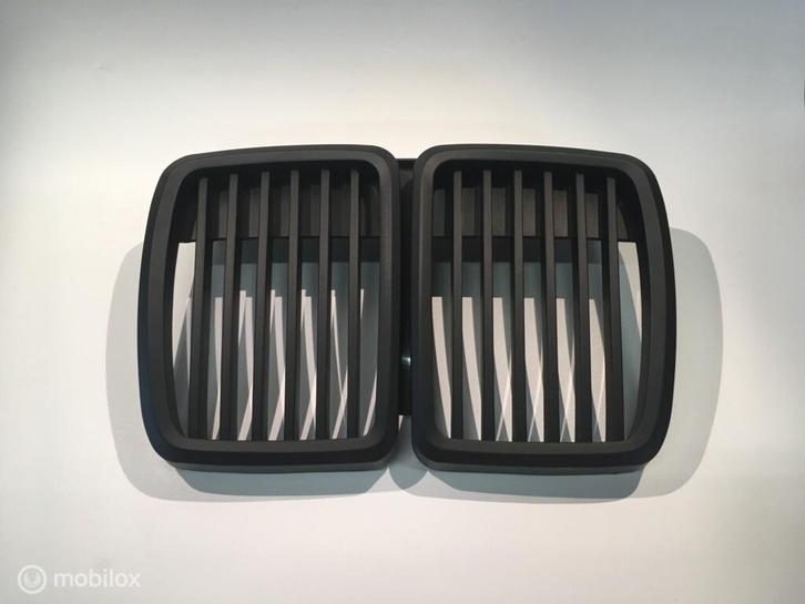 Grille zwart BMW 3-serie E30 ('83-'92), Auto-onderdelen, Carrosserie en Plaatwerk, BMW, Nieuw, Ophalen of Verzenden