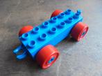 Lego Duplo Car Base 2x6 with Open Hitch End (zie foto's) 26, Ophalen of Verzenden, Gebruikt, Losse stenen, Duplo