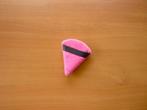 Fuchsia roze driehoekige powder puff beauty blender makeup, Ophalen of Verzenden, Nieuw, Roze, Gehele gezicht