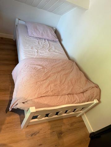 Eenpersoonsbed - Wit Houten Frame beschikbaar voor biedingen
