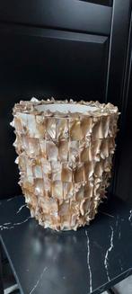 Eric Kuster Vaas - Parelmoer Beige Schelpen, Huis en Inrichting, Woonaccessoires | Vazen, Ophalen of Verzenden