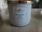 Bath and body works 3 wick candle sundrenched linen, Huis en Inrichting, Woonaccessoires | Kandelaars en Kaarsen, Ophalen of Verzenden