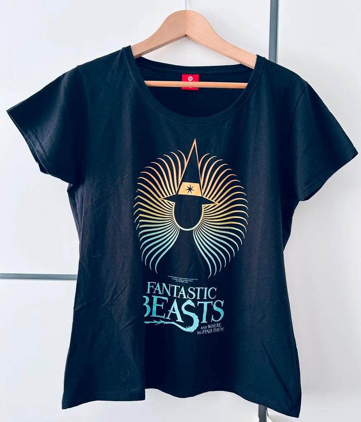 Nieuw Fantastic Beasts Nastrovje Potsdam T-Shirt Maat XL, Kleding | Dames, T-shirts, Zo goed als nieuw, Maat 46/48 (XL) of groter