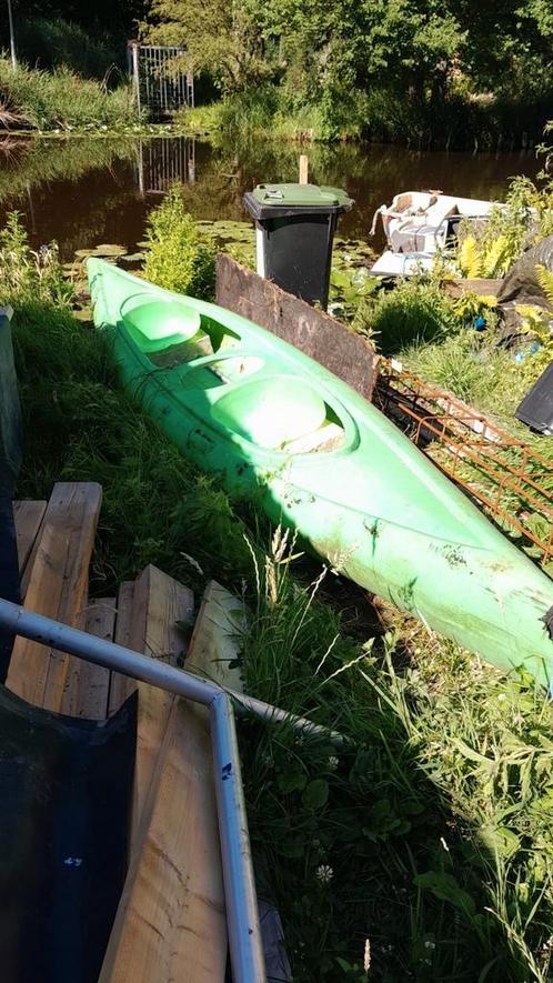 Oerdegelijke tweepersoons kano GRATIS met nieuwe peddels, Watersport en Boten, Kano's, Zo goed als nieuw, Overige typen, Ophalen