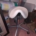 Kappersstoel, Ophalen, Zo goed als nieuw, Hout