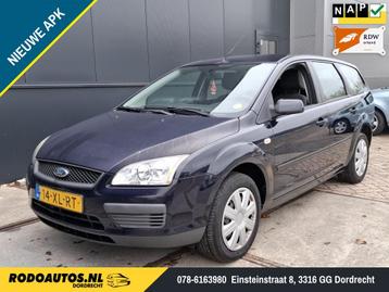 Ford Focus Wagon 1.6-16V Trend Airco Nieuwe APK beschikbaar voor biedingen
