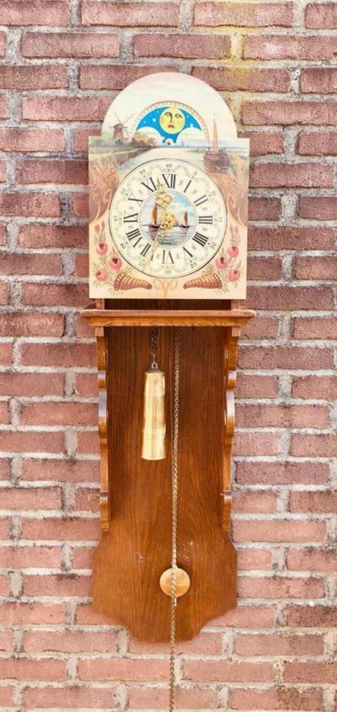 Friesestaartklok met 100% uurwerk, Antiek en Kunst, Antiek | Klokken, Ophalen