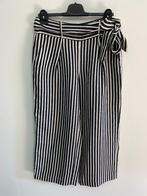 Broek9 - Gestreepte driekwart Karen Millen broek maat 40 (1), Ophalen of Verzenden, Zo goed als nieuw, Maat 38/40 (M), Driekwart