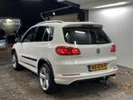 Volkswagen Tiguan 1.4 TSI R-Line 8-2012 ECC NAVI PANO ST.VER, Auto's, Voorwielaandrijving, Euro 5, 15 km/l, 4 cilinders
