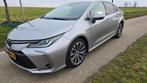 Toyota Corolla 1.8 Hybrid 122pk CVT 2019 Grijs (NAP)., Auto's, 450 kg, 750 kg, Corolla, Sedan