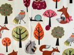 Stof dieren en bomen kinderprint retro vintage, 120 cm of meer, Beige, Ophalen of Verzenden, Katoen