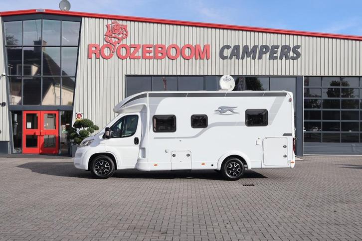 Laika Kosmo 212 Eilandbed + Hefbed + Garage ! EURO 6 ! 2020, Caravans en Kamperen, Campers, Bedrijf, tot en met 4, Half-integraal