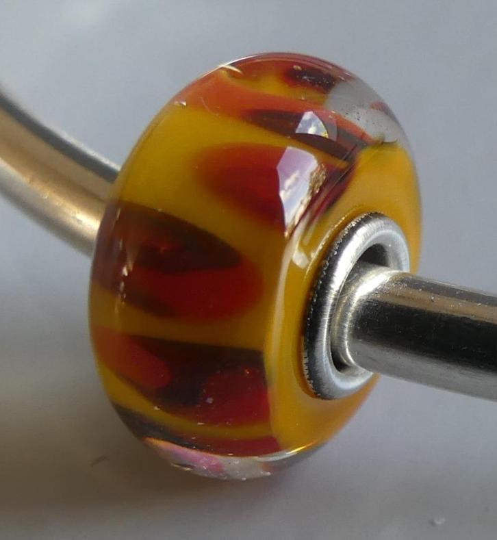 Trollbeads RODE SCHADUW, Sieraden, Tassen en Uiterlijk, Bedels, Zo goed als nieuw, Trollbeads, 1 bedel, Verzenden