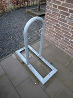 Verzinkte Fietsbeugel "Nietje" met Slotogen, Ophalen