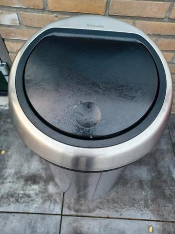 Brabantia prullenbak - RVS - 30 liter beschikbaar voor biedingen