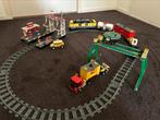 Lego City vrachttrein 7939 en treinstation 7937, Kinderen en Baby's, Speelgoed | Playmobil, Ophalen, Zo goed als nieuw