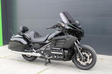 Honda Goldwing GL 1800 F6 **rijdbare schade** beschikbaar voor biedingen