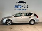 Kia Cee'd Sporty Wagon 1.6 X-tra, Gebruikt, 1591 cc, 4 cilinders, Handgeschakeld