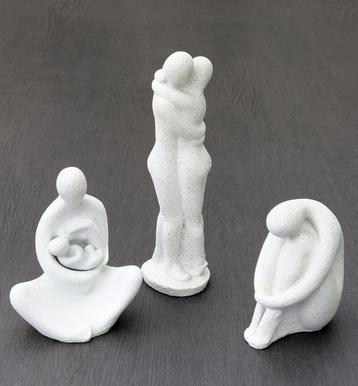 3 beeldjes (240317) beschikbaar voor biedingen
