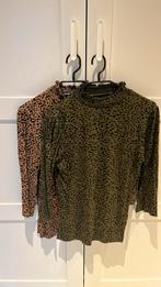 2 tijger panther longsleeve trui shirt groen & beige kraag S, Kleding | Dames, Truien en Vesten, Ophalen of Verzenden, Zo goed als nieuw