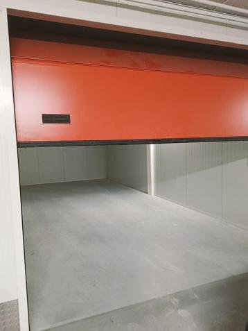 Garagebox / bedrijfsruimte 35m2 Nijmegen beschikbaar voor biedingen