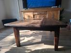 Mooie robuuste tafel, Huis en Inrichting, Tafels | Salontafels, Ophalen, 50 tot 100 cm, Zo goed als nieuw, Minder dan 50 cm