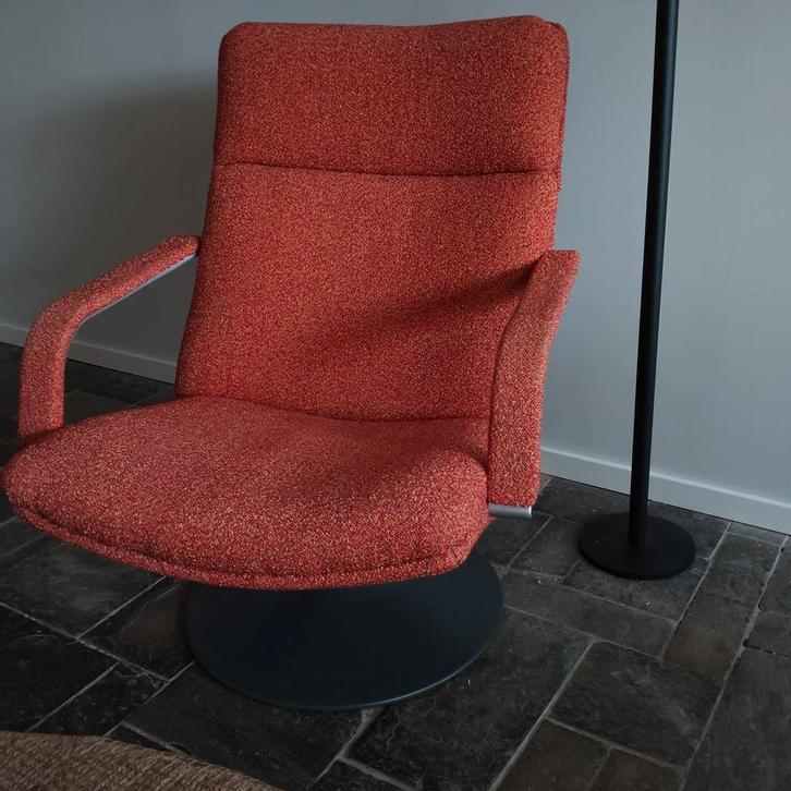 Artifort F142, Huis en Inrichting, Fauteuils, Ophalen of Verzenden