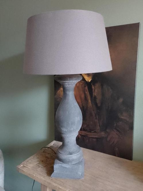 Mooie grote baluster lamp Aura Peeperkorn met kap 92 cm hoog, Huis en Inrichting, Lampen | Tafellampen, Zo goed als nieuw, 75 cm of meer