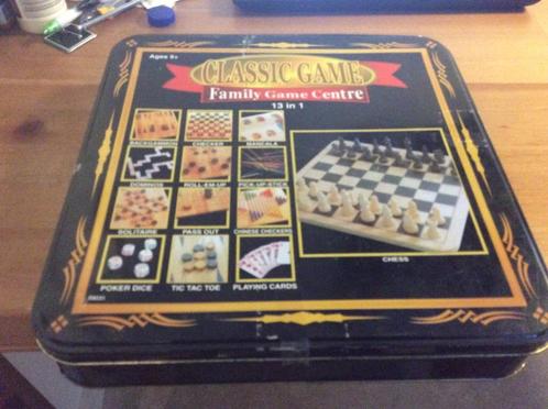 classic game family game centre spellendoos 13 in 1, Hobby en Vrije tijd, Gezelschapsspellen | Bordspellen, Ophalen of Verzenden