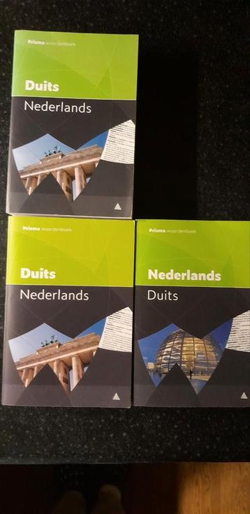 Drie woordenboeken van Prisma. Twee Duits-Nederlands. beschikbaar voor biedingen