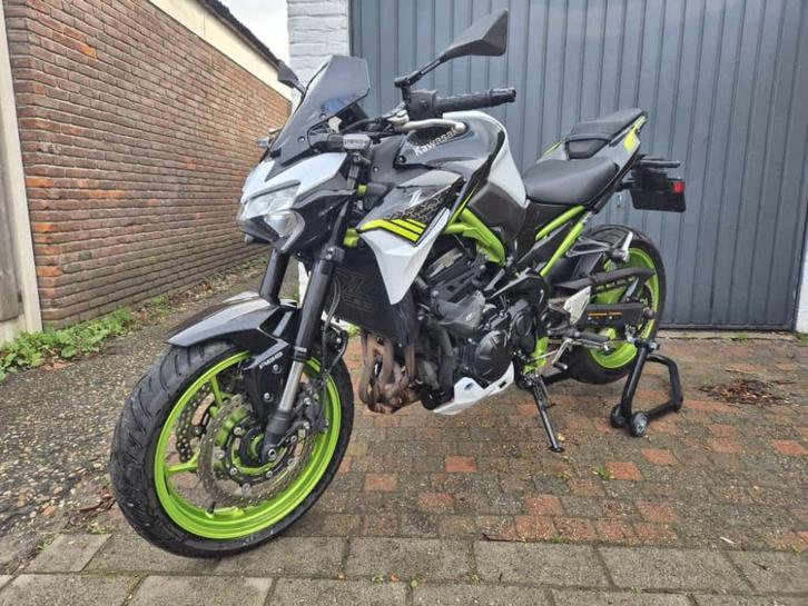 Kawasaki Z900 70KW (A2) 2022, Motoren, Motoren | Kawasaki, Particulier, Naked bike, meer dan 35 kW, 4 cilinders, Minimaal motorrijbewijs A2