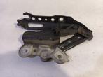 Motorkapscharnier rechts Skoda Superb, Onderdelen@venauto.nl, Van der Ven Autorecycling B.V., Gebruikt, Ettenseweg 76, 4706 PB Roosendaal, The Netherlands