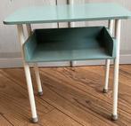 Retro mintgroen bijzettafeltje met buisframe, Huis en Inrichting, Tafels | Bijzettafels, Ophalen, Minder dan 45 cm, Minder dan 55 cm