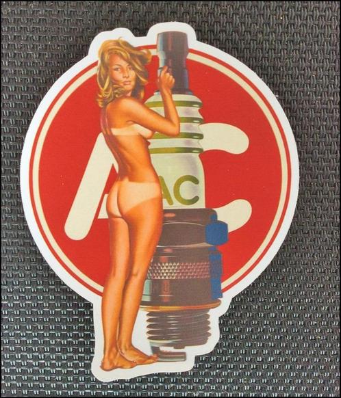Mel Ramos AC Sexy 50s Pin Up Reclame Retro Sticker, Verzamelen, Retro, Huis en Inrichting, Verzenden