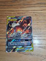 Reshiram & Charizard GX Pokemon Kaart, Ophalen of Verzenden, Zo goed als nieuw, Losse kaart, Foil