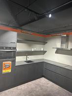 Showroomkeuken Express – Hoekkeuken in Zwart Essen, Huis en Inrichting, Ophalen, Zwart, Hoekkeuken, Nieuw