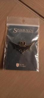 Efteling spookslot danse macabre charlatan vleermuis spinpin, Ophalen of Verzenden, Nieuw, Button of Speldje