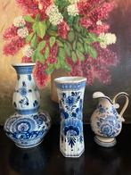 3 delfts blauwe vazen, Antiek en Kunst, Antiek | Vazen, Ophalen of Verzenden