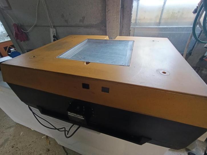 Broedmachine Multihatch MarkII, Dieren en Toebehoren, Vogels | Toebehoren, Gebruikt, Overige typen, Ophalen