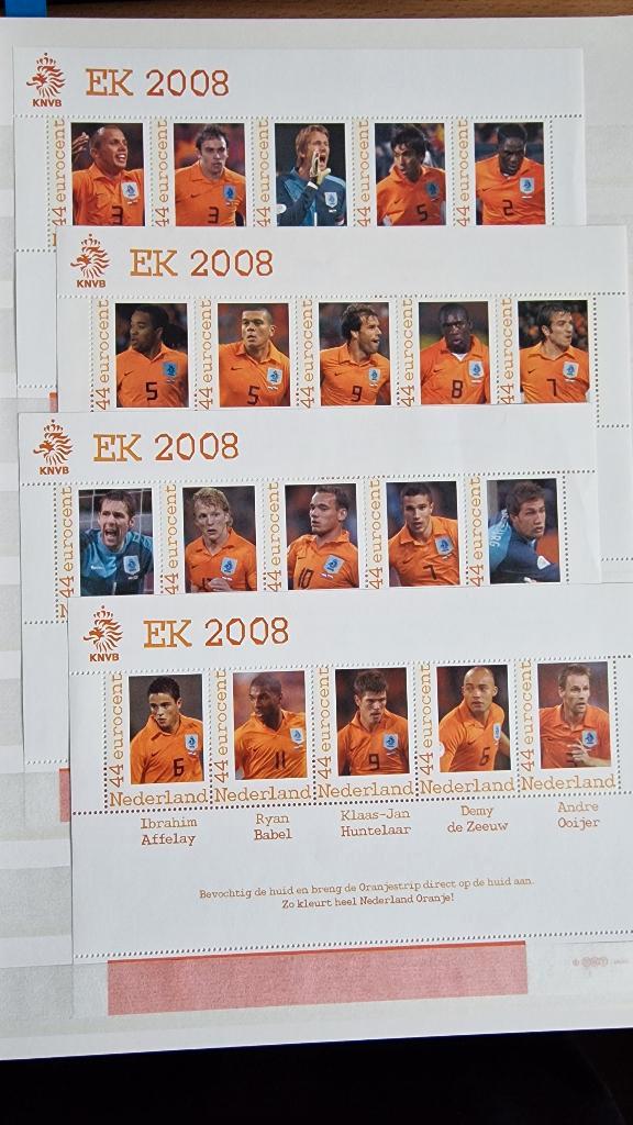 4 vellen Persoonlijke zegels KNVB EK Voetbal 2008. Postfris., Postzegels en Munten, Postzegels | Nederland, Postfris, Na 1940
