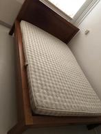Tweepersoon bed 140 cm houd, Huis en Inrichting, Ophalen, Tweepersoons, 140 cm, Zo goed als nieuw