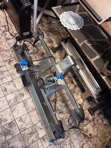 Fietsendrager - Trekhaakdrager beschikbaar voor biedingen