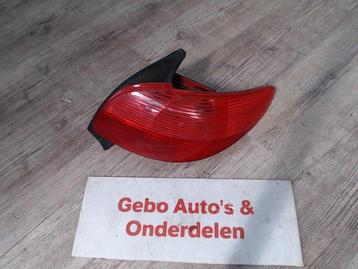 ACHTERLICHT RECHTS Peugeot 206 (2A / C/H/J/S) beschikbaar voor biedingen